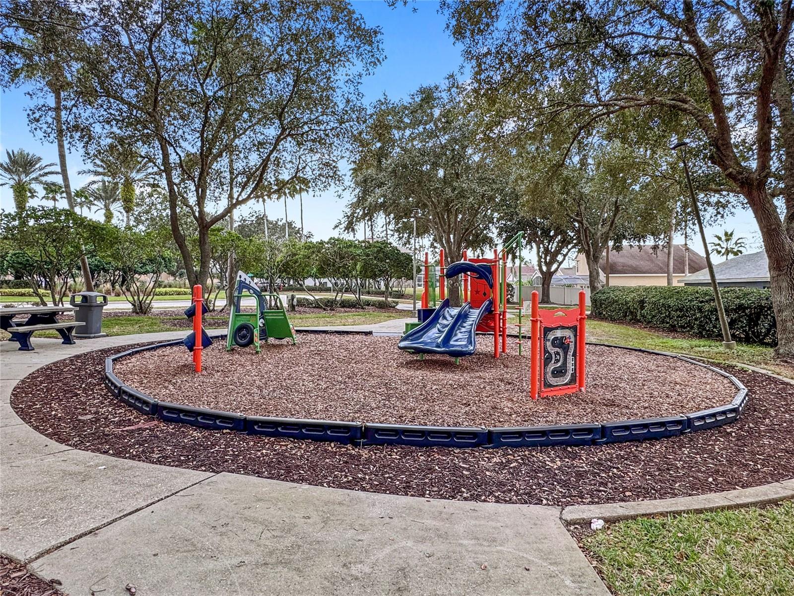 HAMPTON ESTATES - Residential