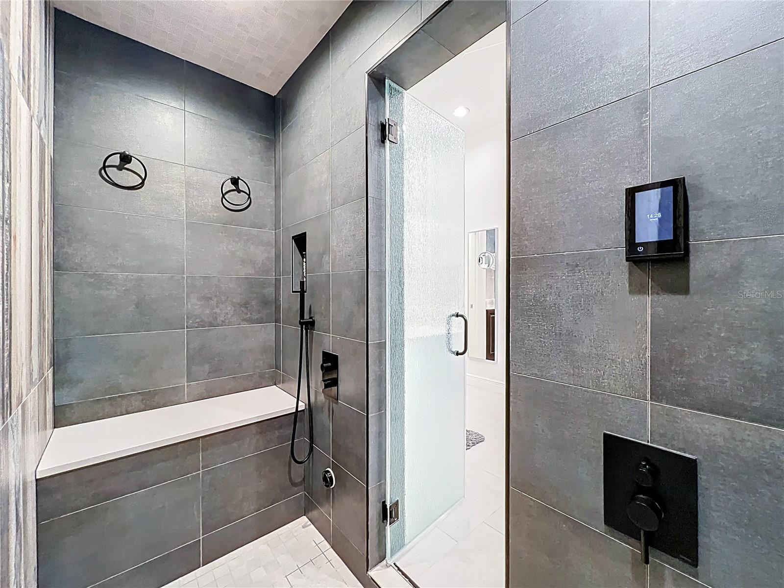 JOHNS COVE - Residential