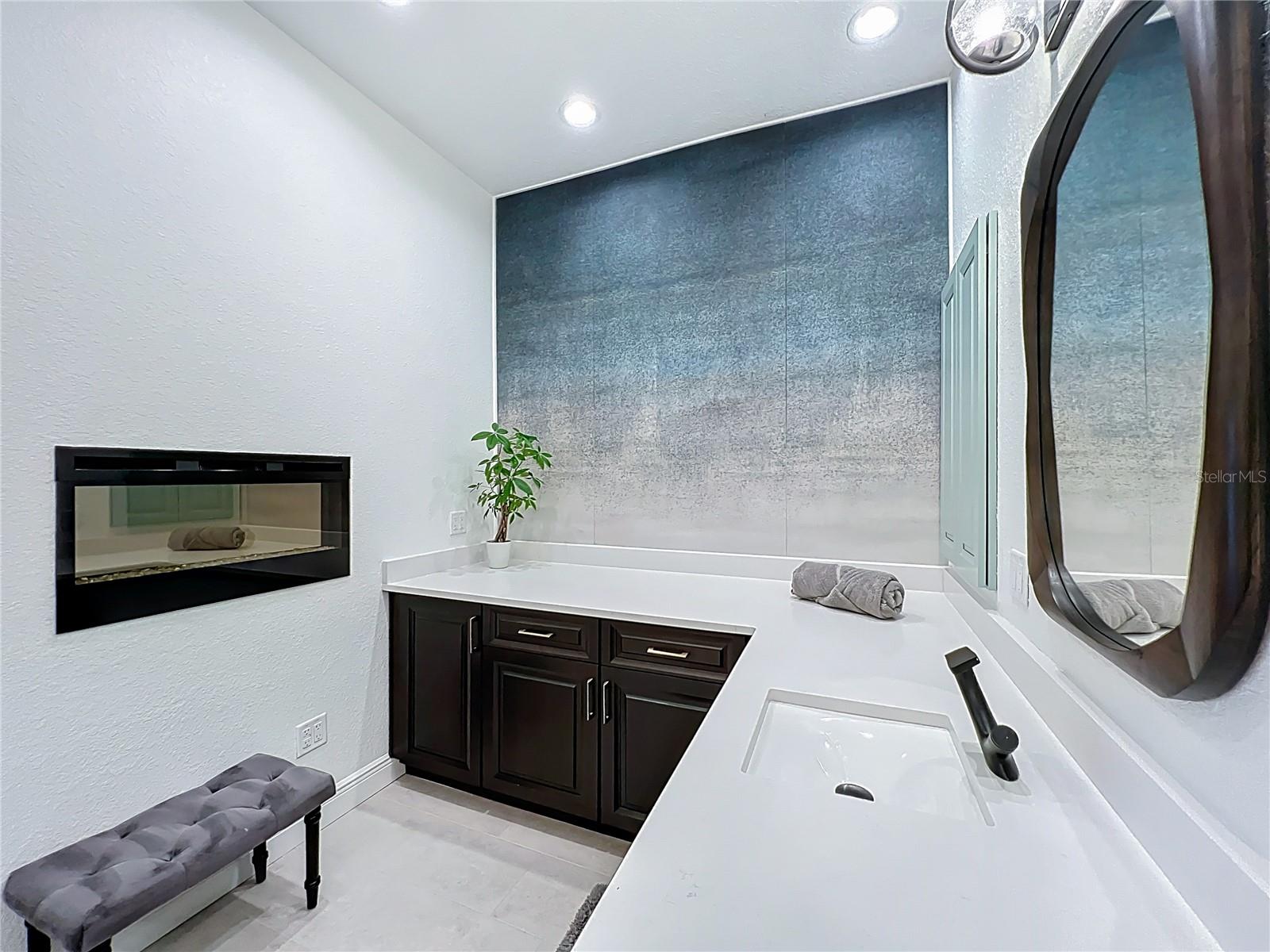 JOHNS COVE - Residential