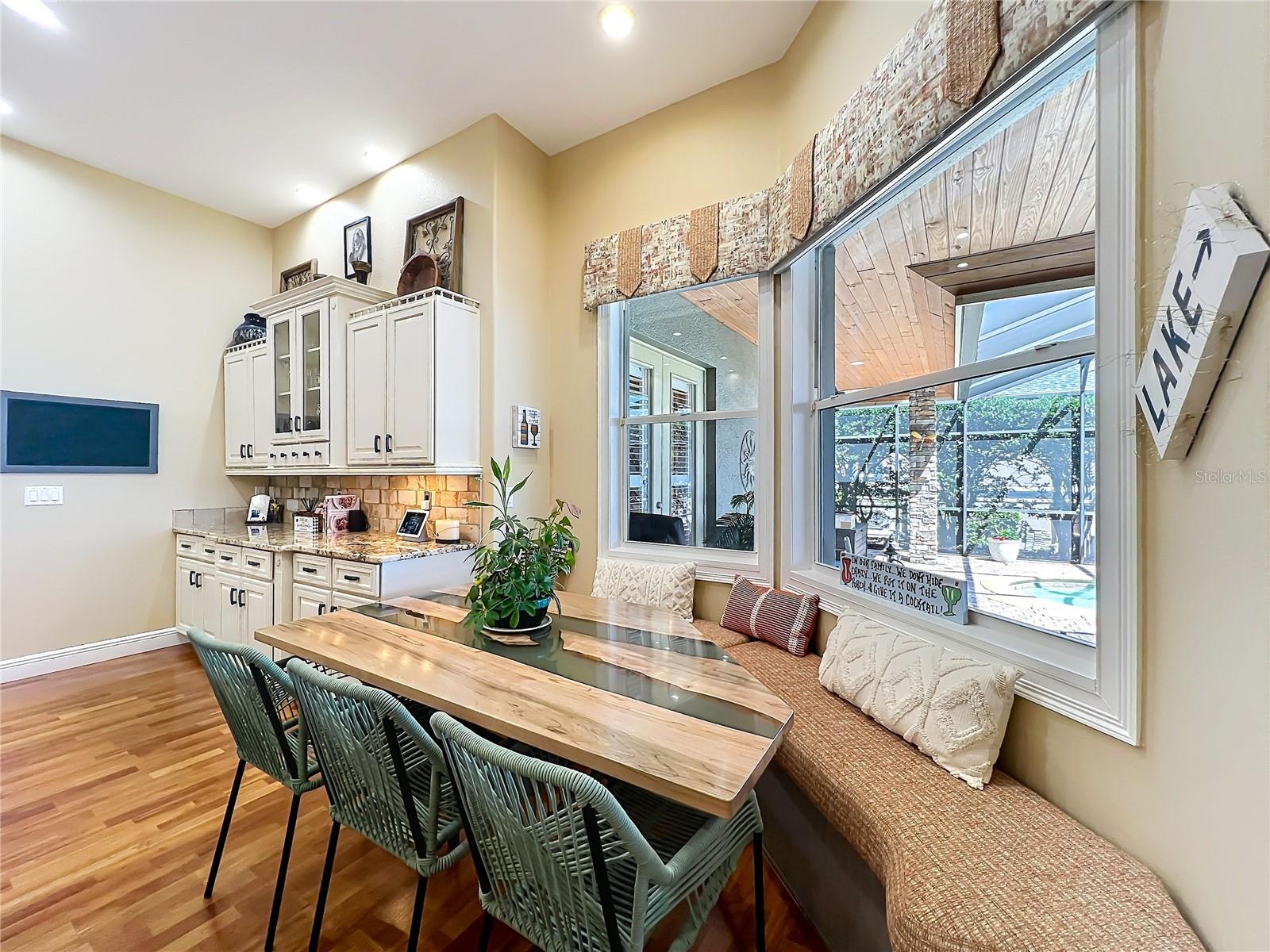 JOHNS COVE - Residential