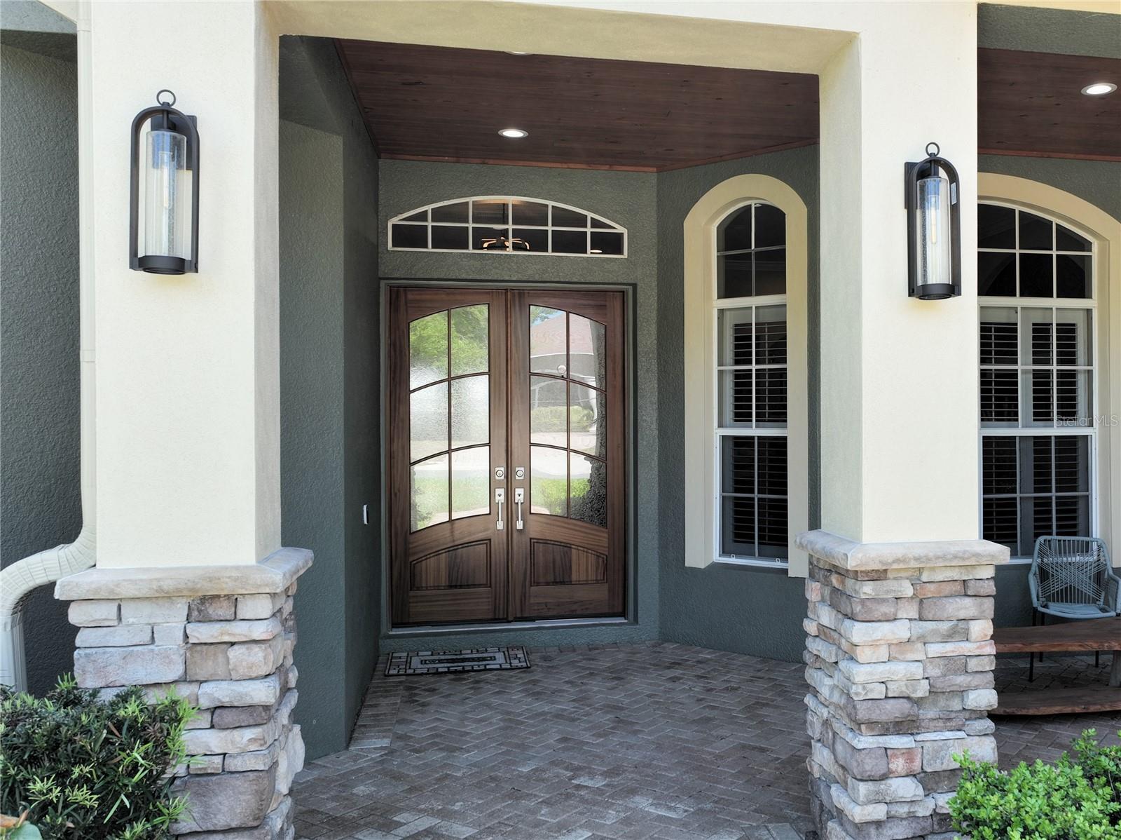 JOHNS COVE - Residential