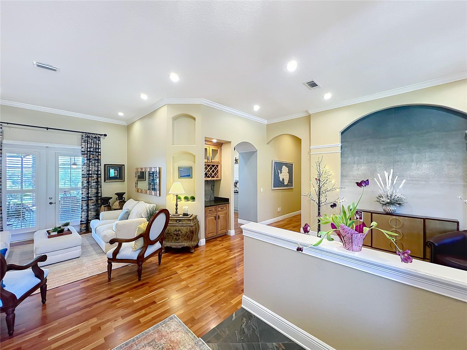 JOHNS COVE - Residential