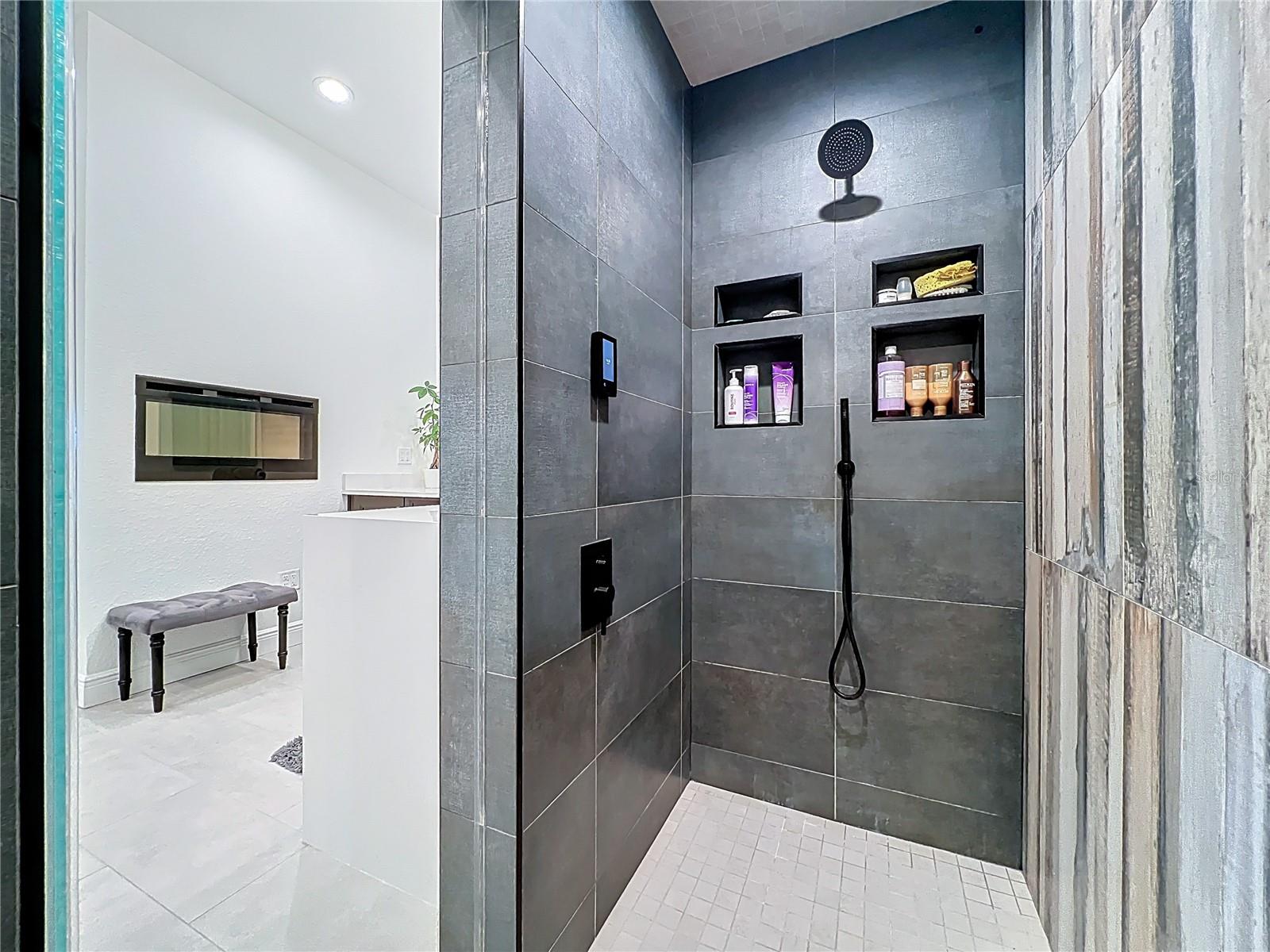 JOHNS COVE - Residential