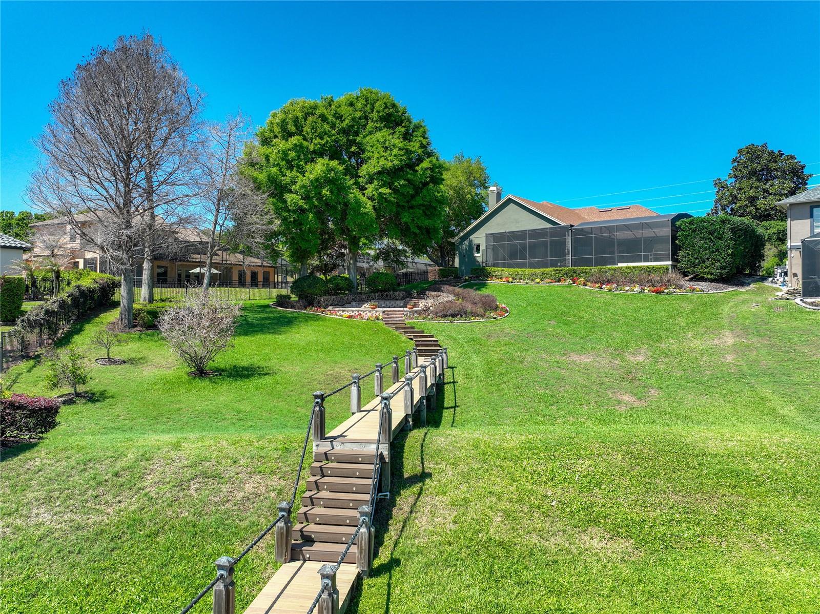 JOHNS COVE - Residential