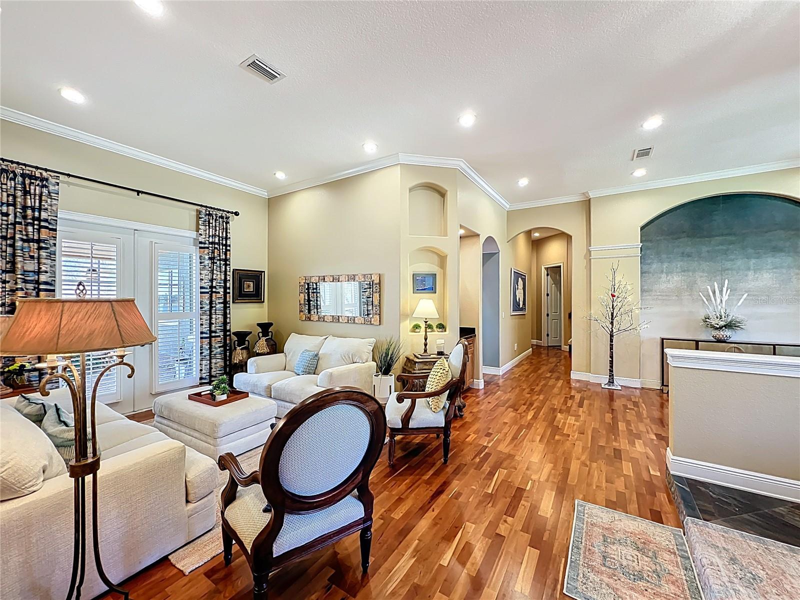 JOHNS COVE - Residential