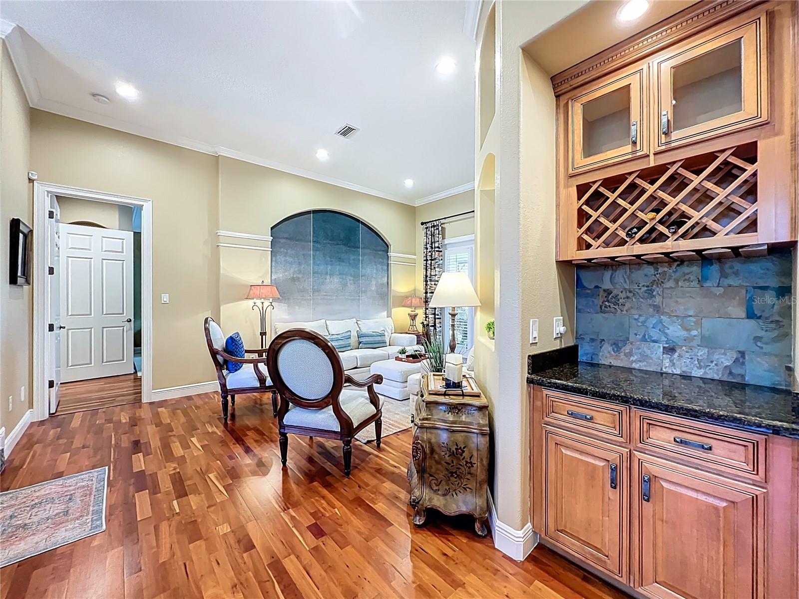 JOHNS COVE - Residential