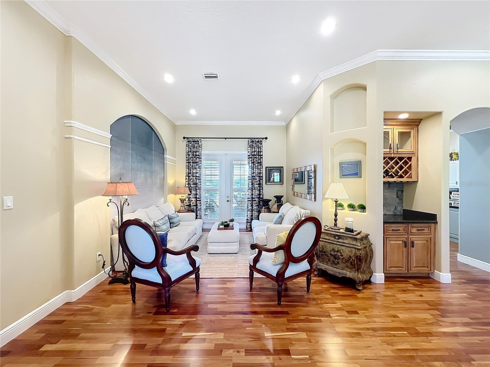 JOHNS COVE - Residential