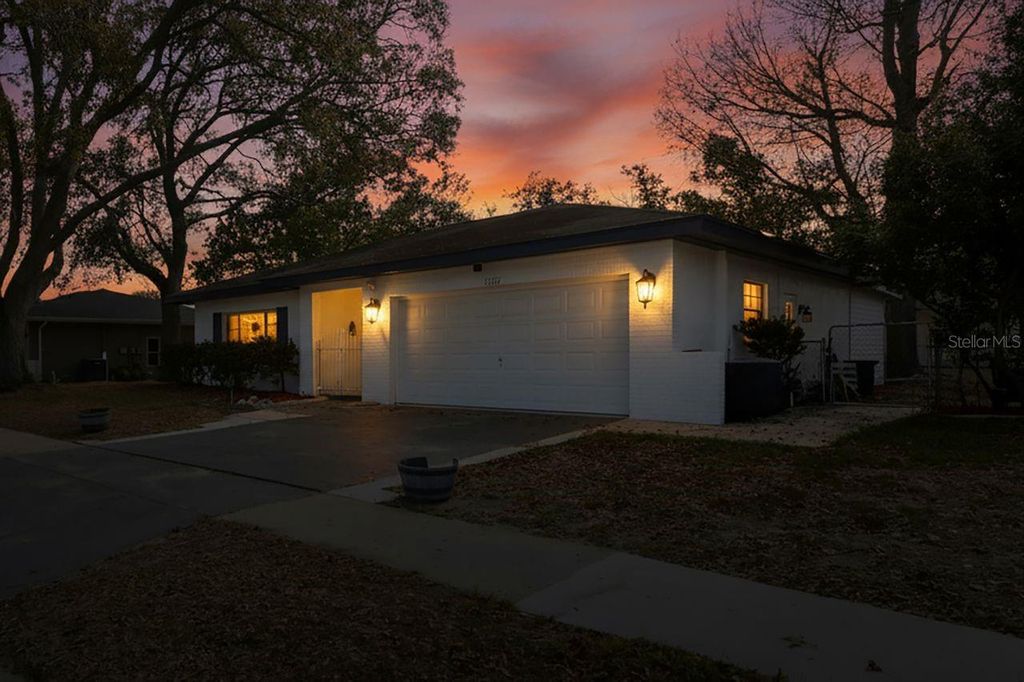 Photo of 8702 Seeley Lane, Hudson, FL 34667 (MLS # W7883153)