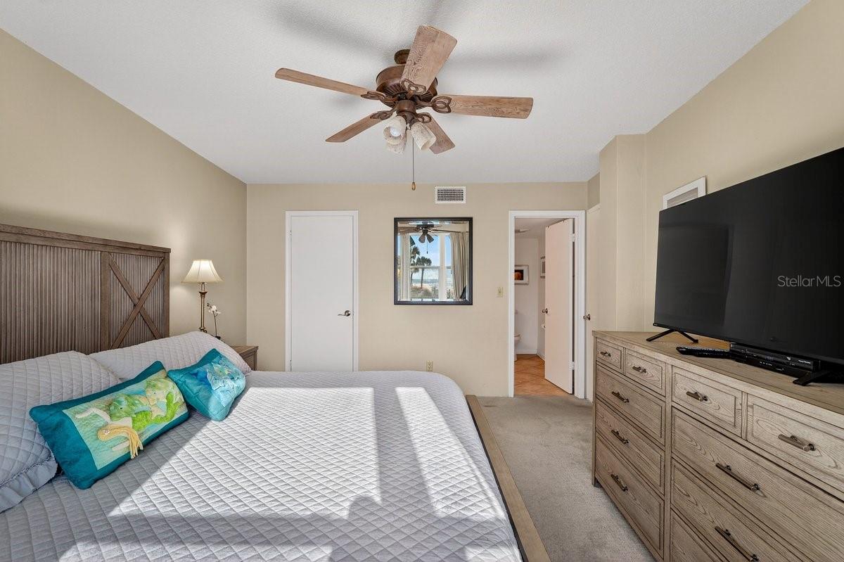 SHOREHAM BEACH - Residential