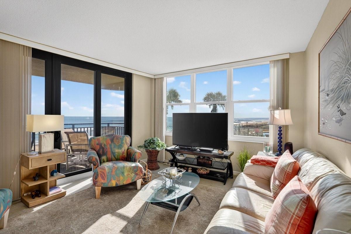 SHOREHAM BEACH - Residential