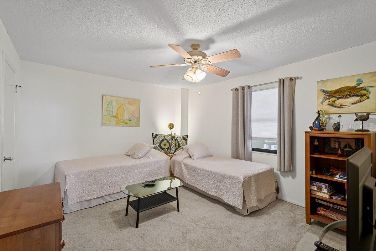 SHOREHAM BEACH - Residential