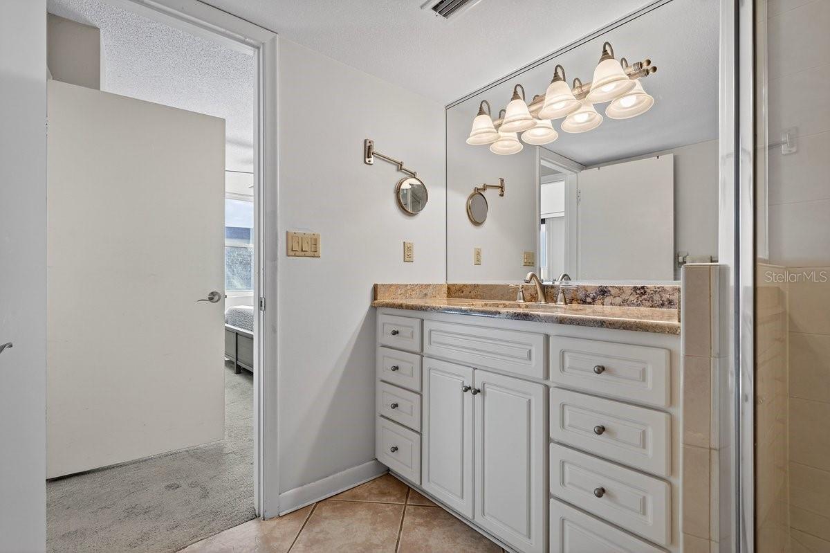 SHOREHAM BEACH - Residential