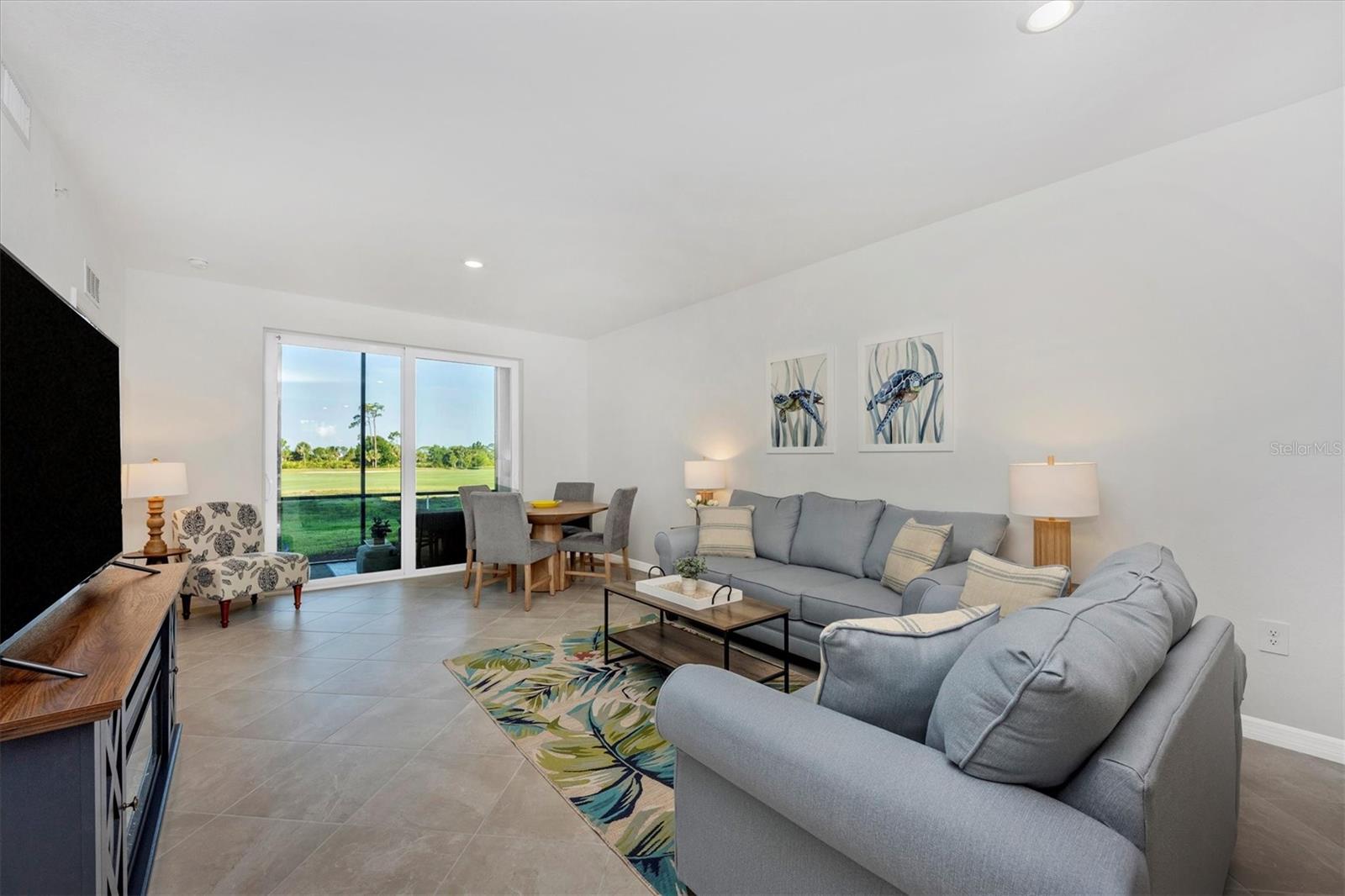 WELLEN PARK GOLF & COUNTRY CLUB - Residential Lease