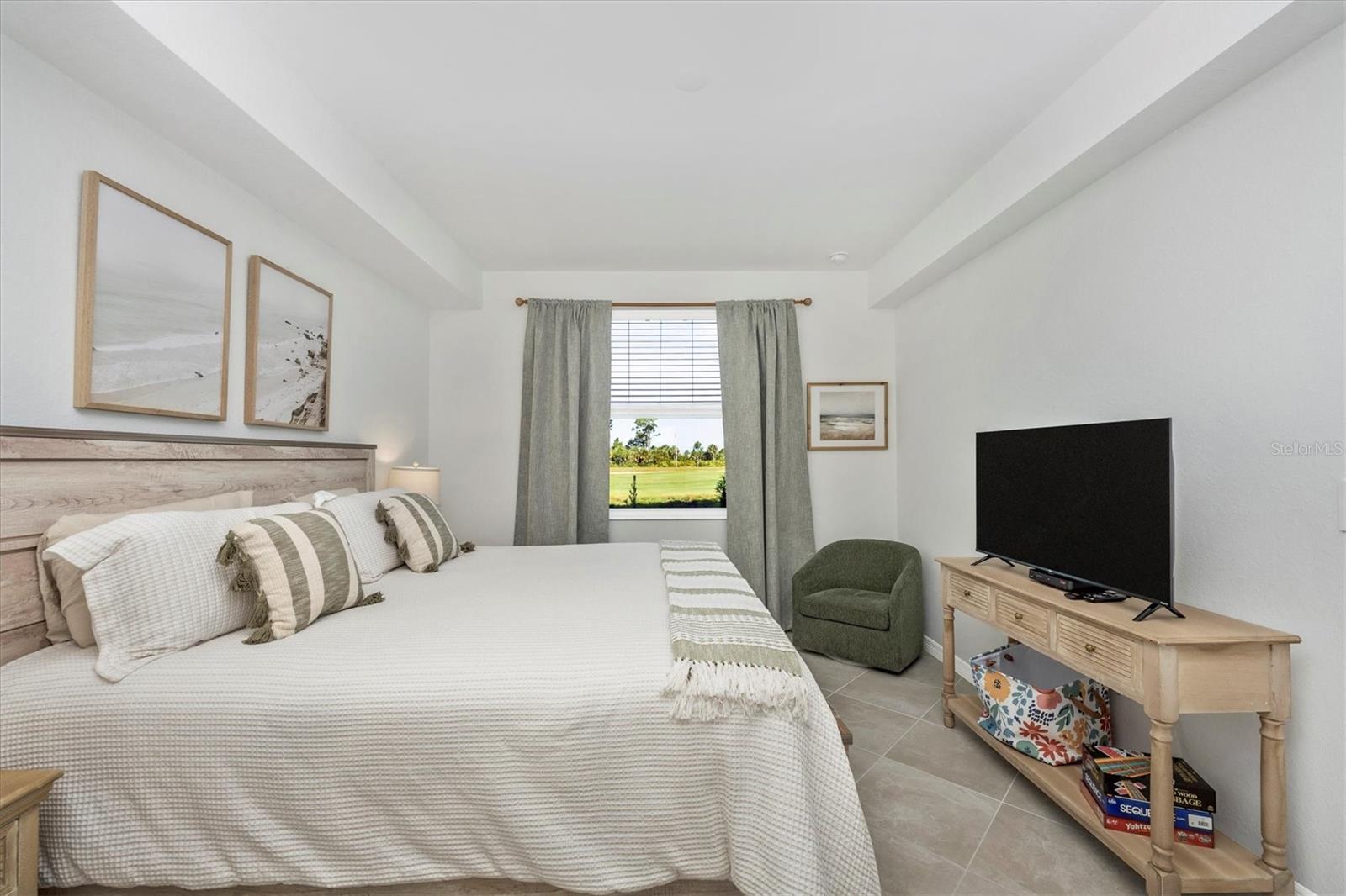 WELLEN PARK GOLF & COUNTRY CLUB - Residential Lease