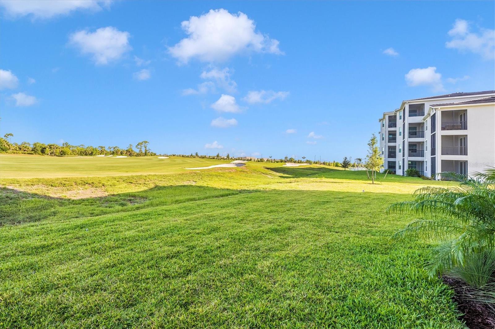 WELLEN PARK GOLF & COUNTRY CLUB - Residential Lease