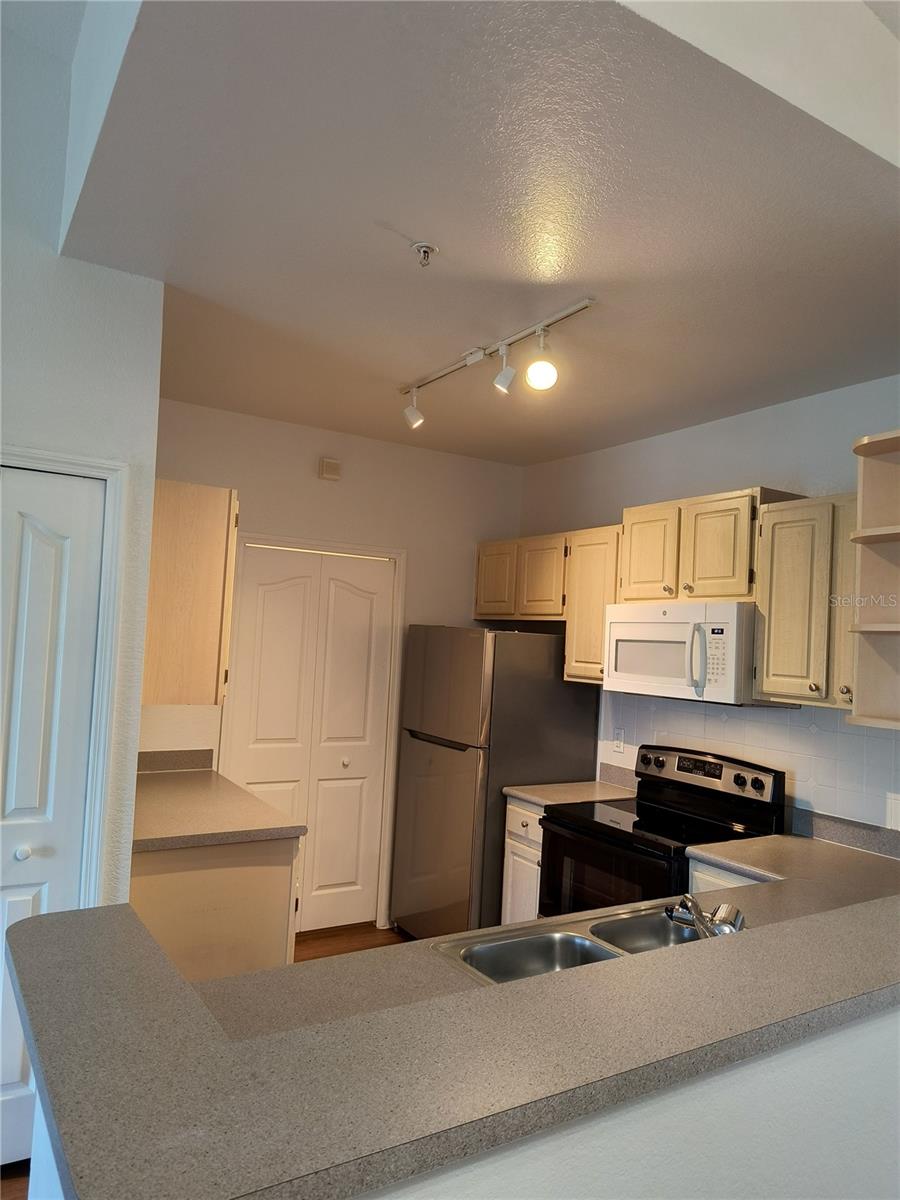 LEGACY DUNES CONDO - Residential Lease