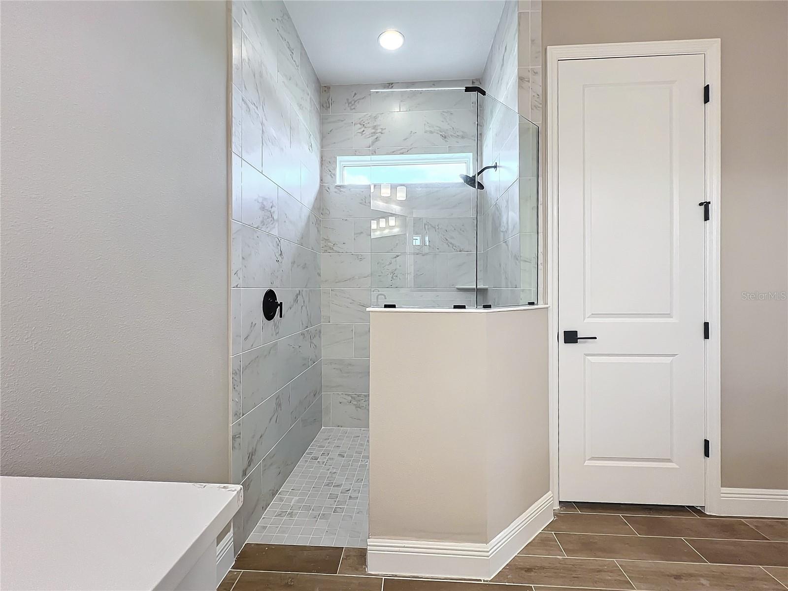 WATERCOLOR PLACE PH II - Residential