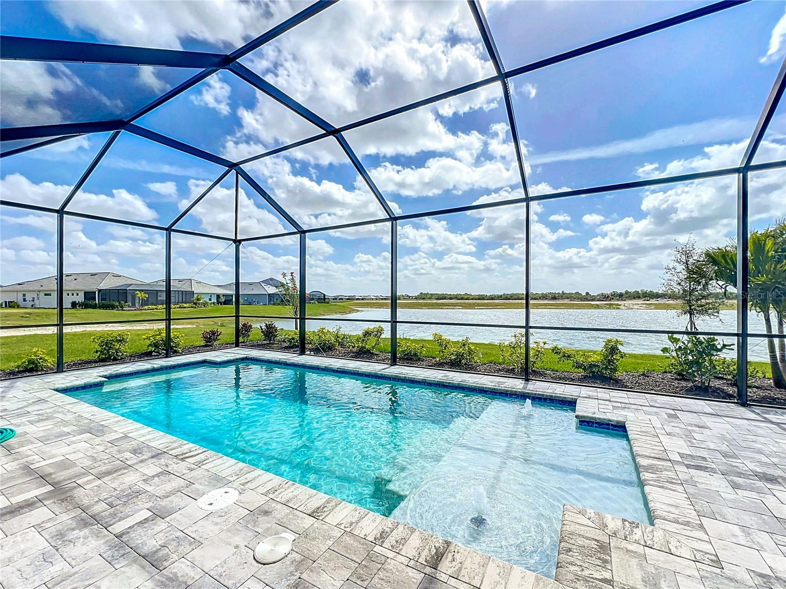 WATERCOLOR PLACE PH II - Residential