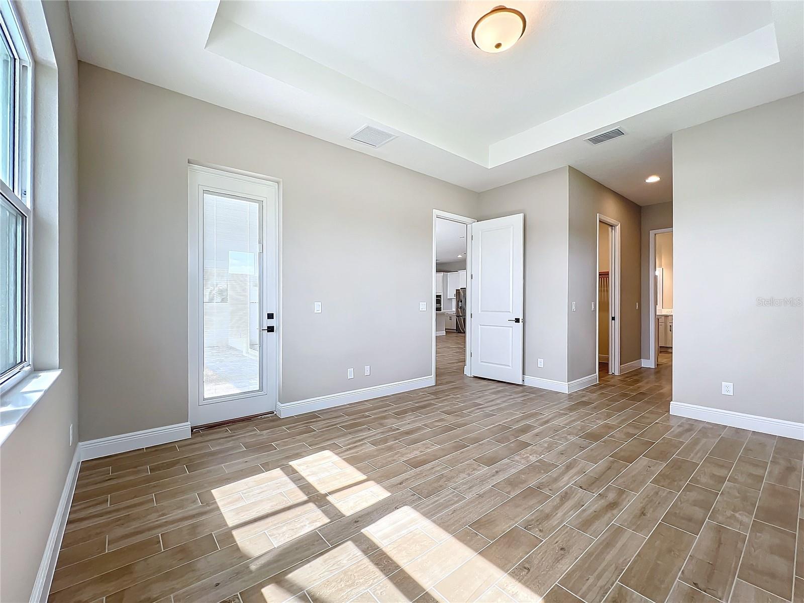 WATERCOLOR PLACE PH II - Residential