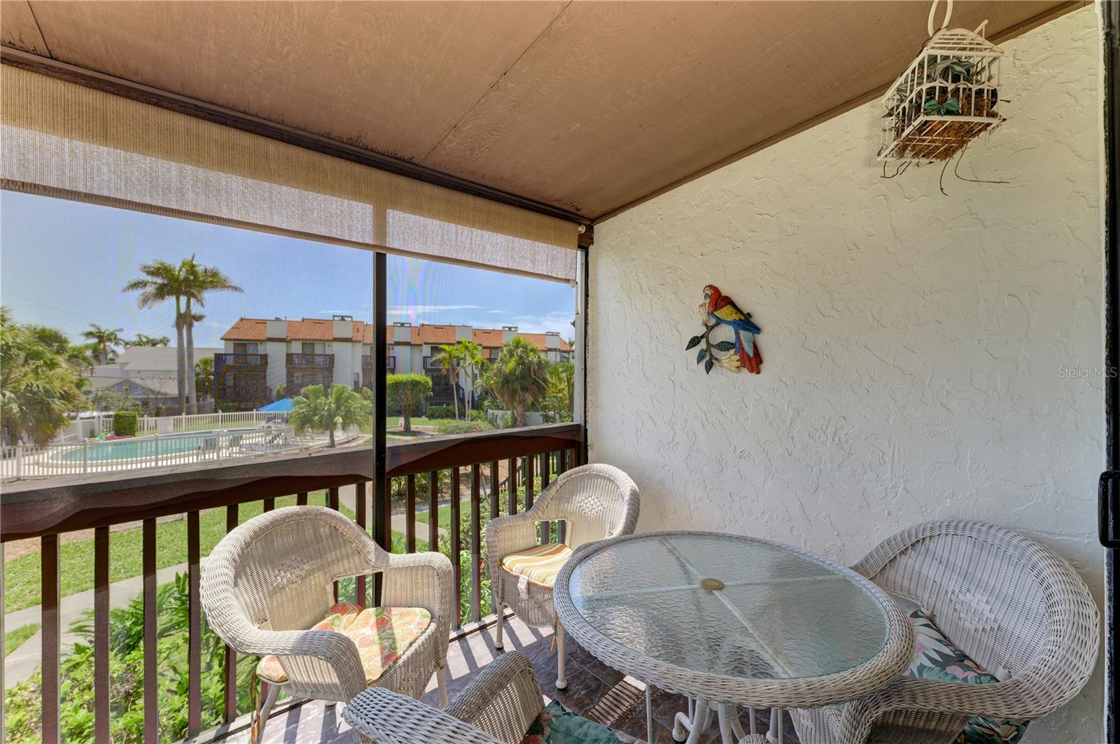 MIDNIGHT SEA - Residential