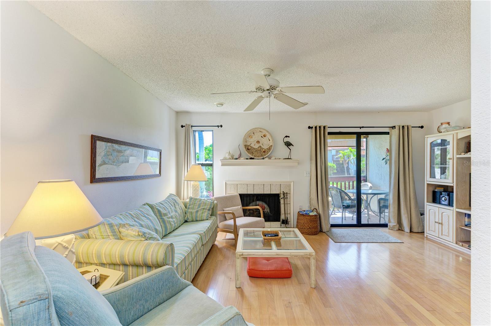 MIDNIGHT SEA - Residential