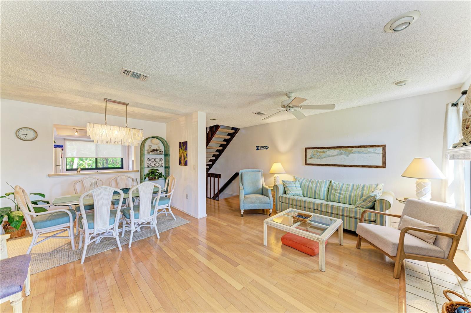 MIDNIGHT SEA - Residential