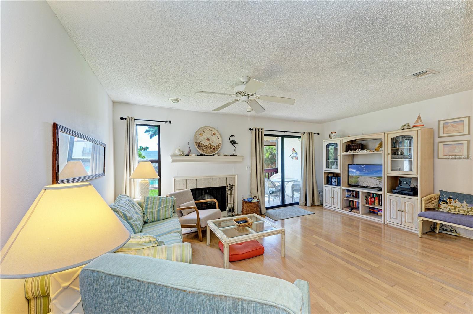 6840 MIDNIGHT PASS ROAD 6840