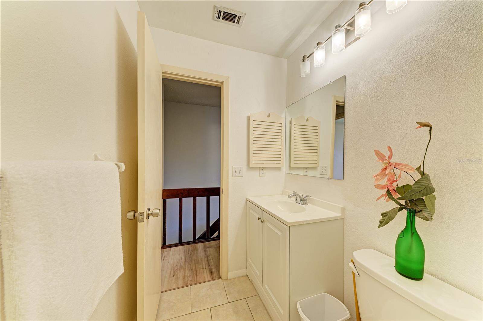 MIDNIGHT SEA - Residential