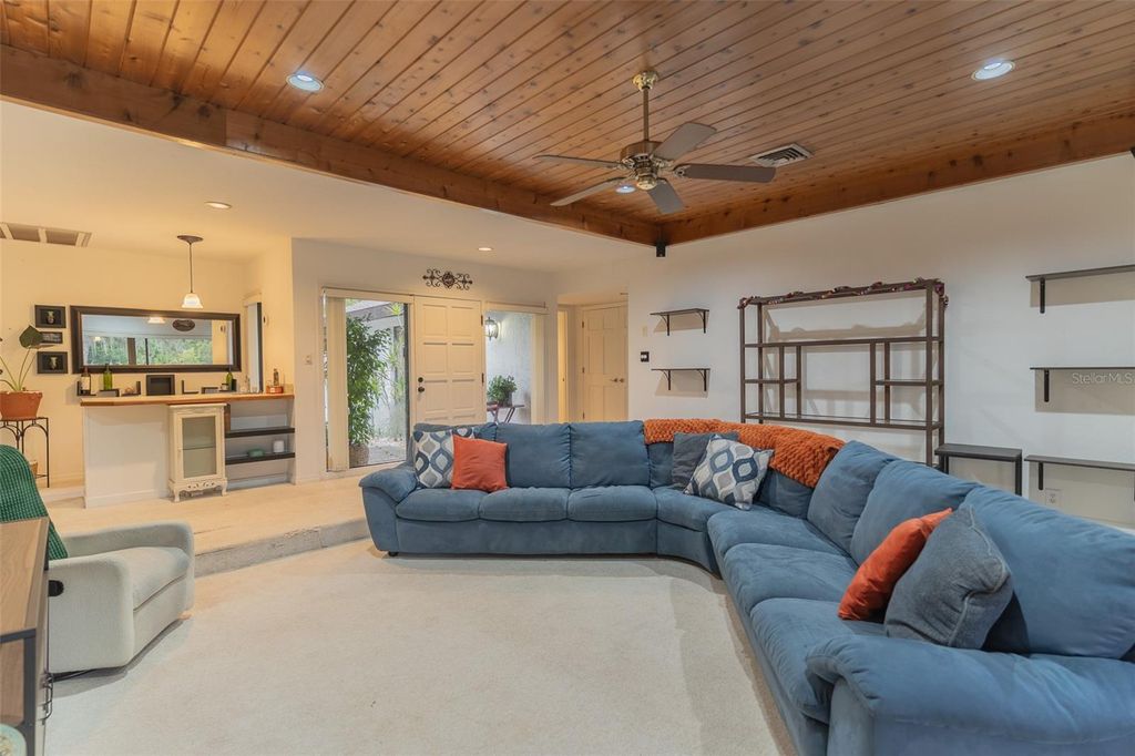 Photo of 109 Tuxford Dr, Haines City, FL 33844 (MLS # L4957743)