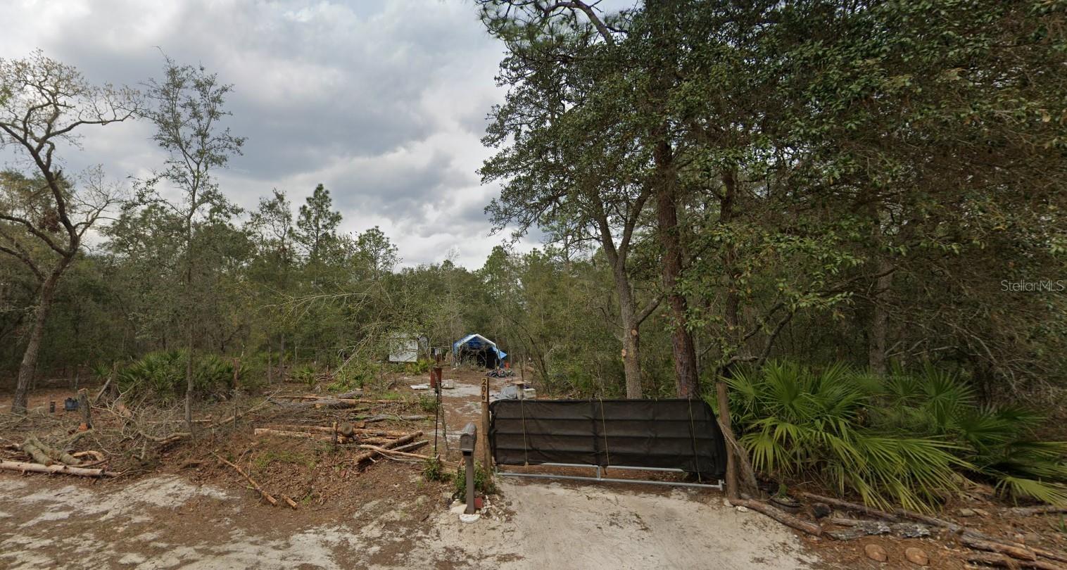 Don't Miss This Opportunity! This high and dry 0.44-acre lot is located in the rapidly growing city of Interlachen. The property includes a 10x12 shed and has power lines already in place, making it easy to connect electricity. Conveniently situated just minutes from local schools, restaurants, diners, and parks, with quick access to Gainesville and Palatka—and you're less than an hour from the beach! Whether you're planning to build your dream home, a vacation retreat, a rental property, or simply hold the land as a smart long-term investment, this parcel offers great potential. For GPS or directional purposes, 315 Hurley is a nearby reference point.