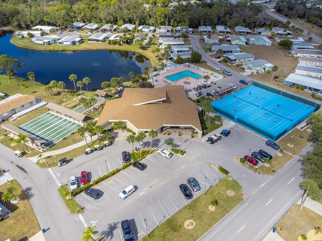 Photo of 707 Tangerine Woods Boulevard, Englewood, FL 34223 (MLS # D6145788)