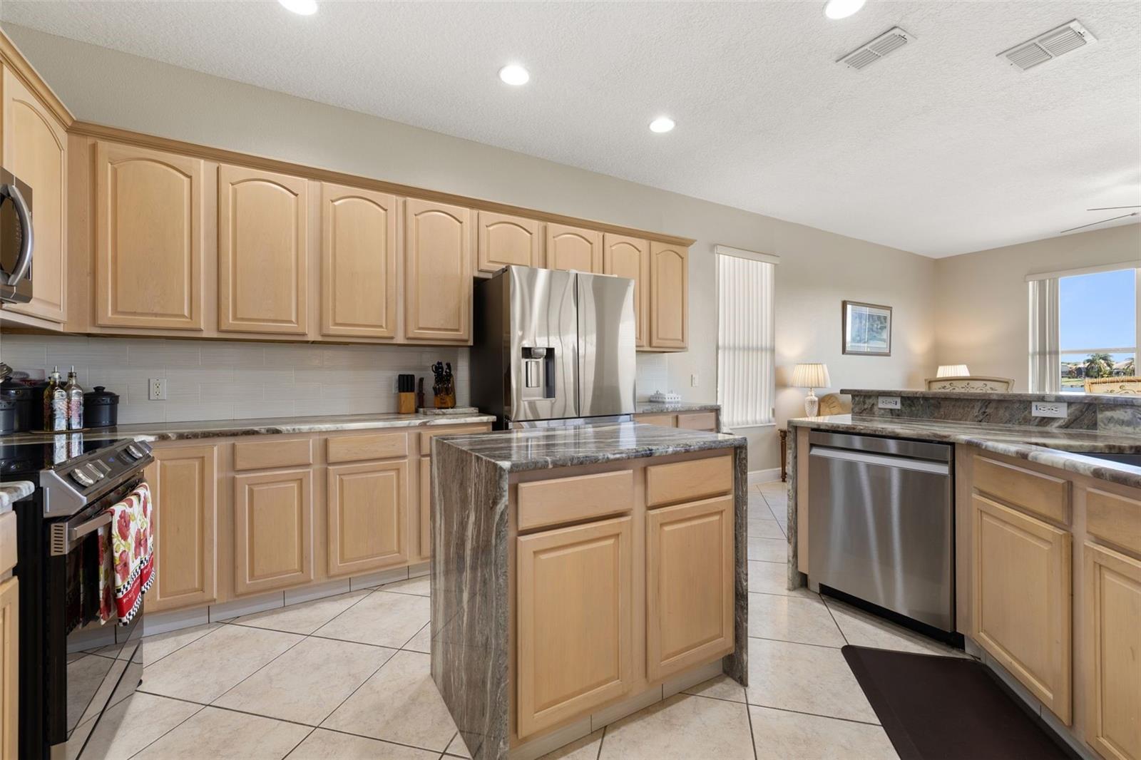 BELLALAGO PH 3M - Residential