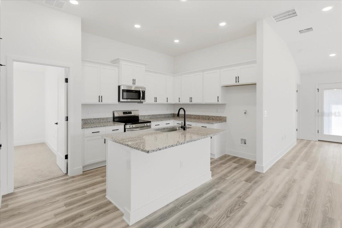 13711 NW 150TH CIRCLE