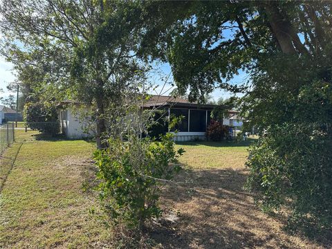 A home in PORT CHARLOTTE