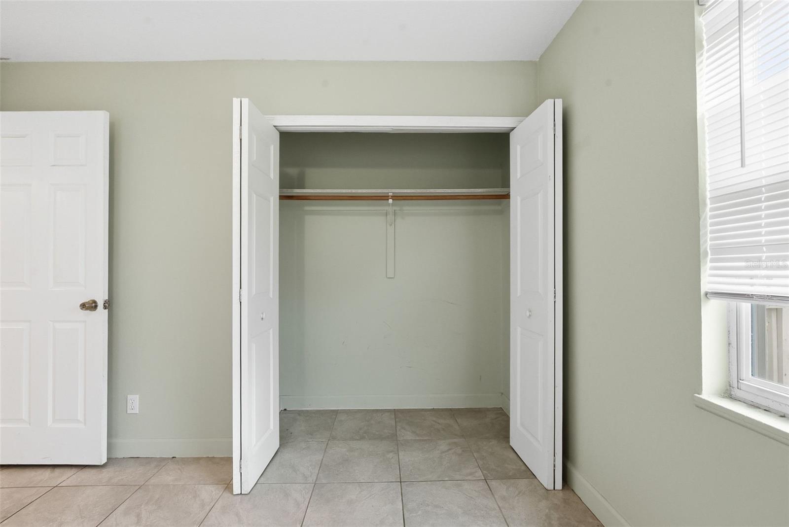 COLONNADES 3RD SEC - Residential