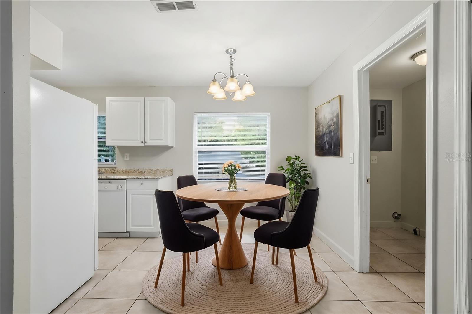 956 OSCEOLA TRAIL
