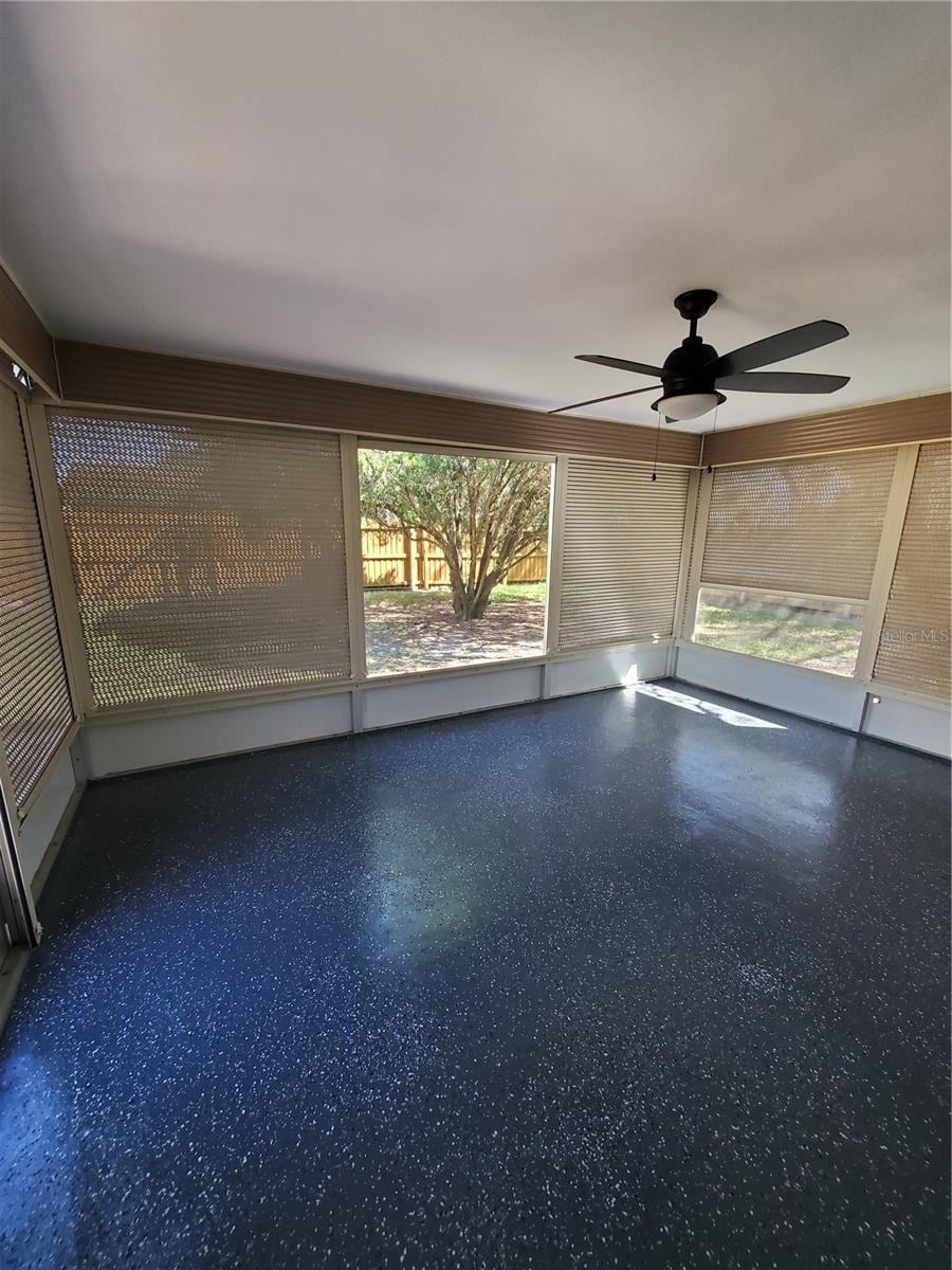 SEVEN SPGS HOMES - Residential