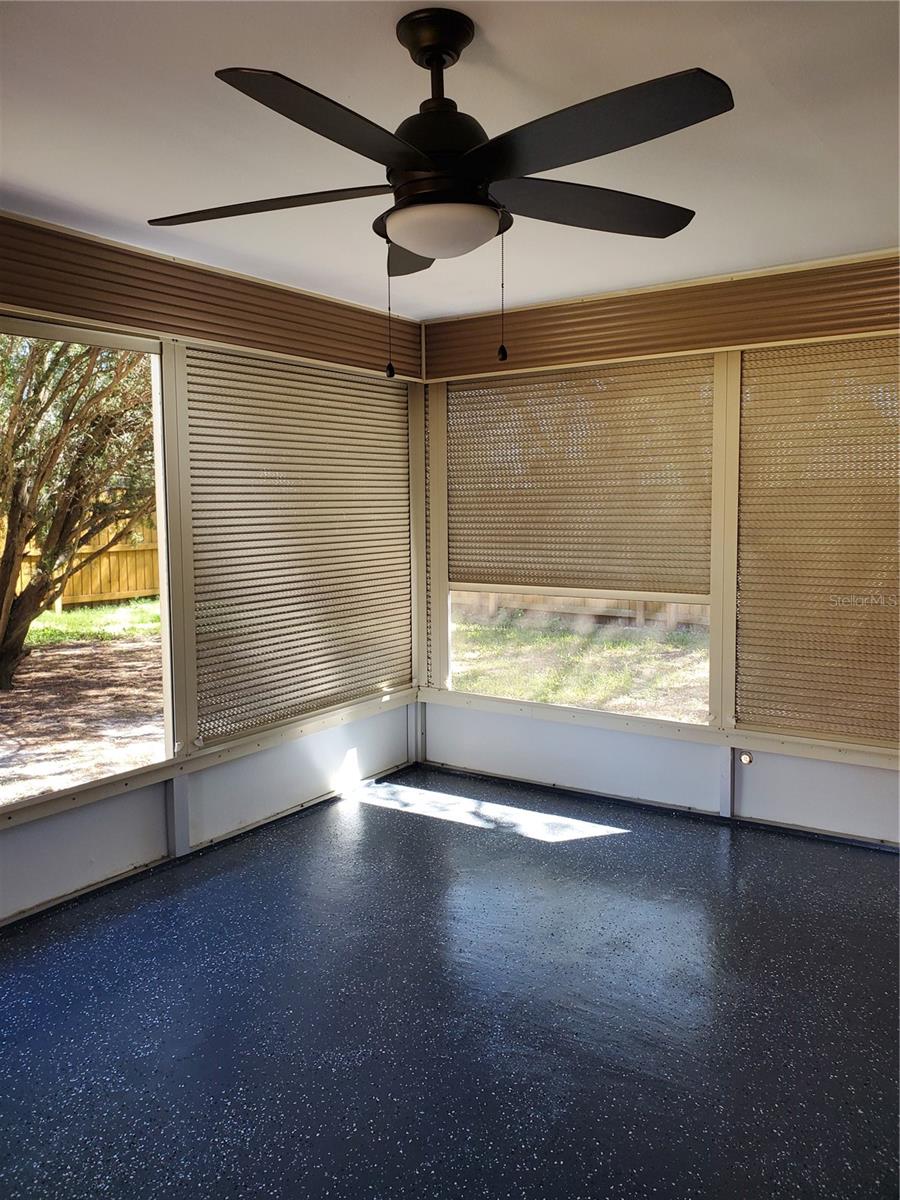 SEVEN SPGS HOMES - Residential