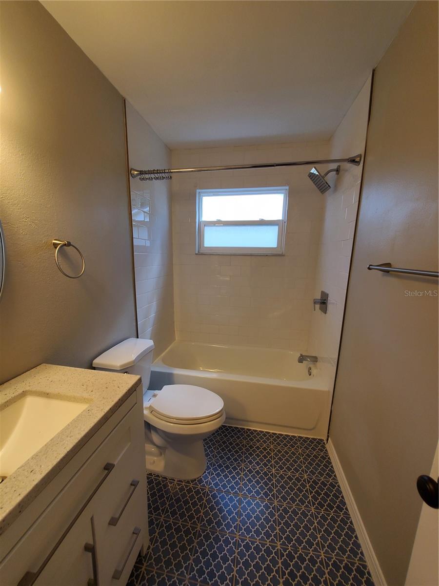 SEVEN SPGS HOMES - Residential