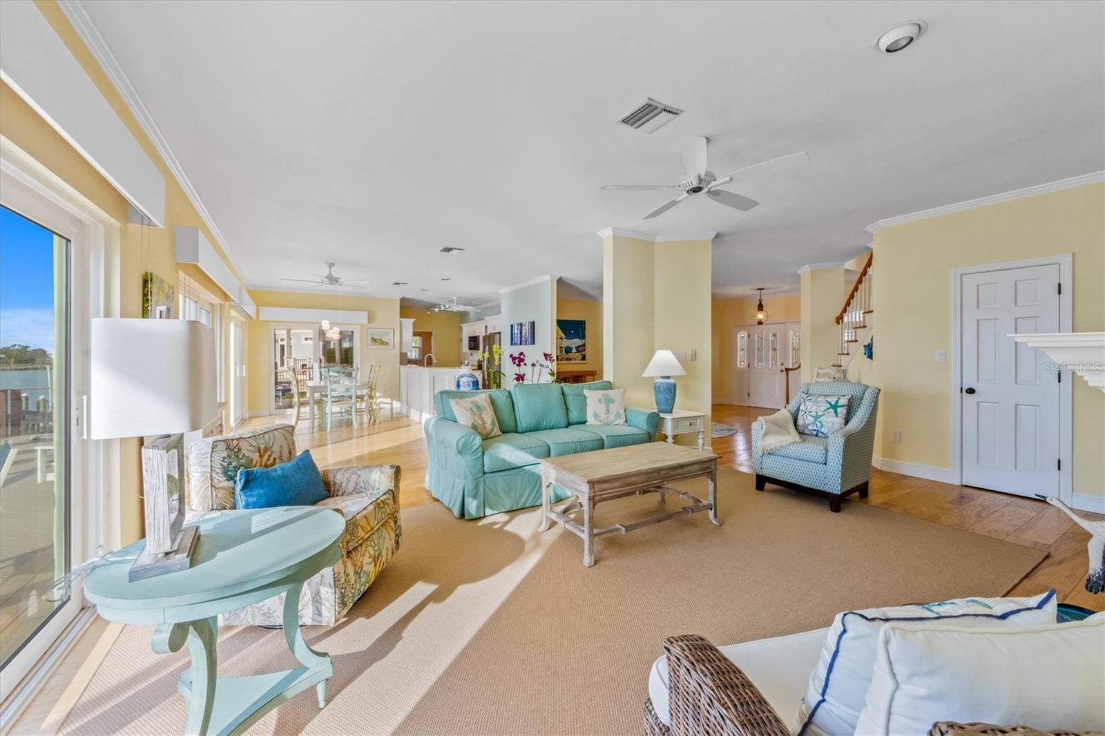 KEY ROYALE - Residential