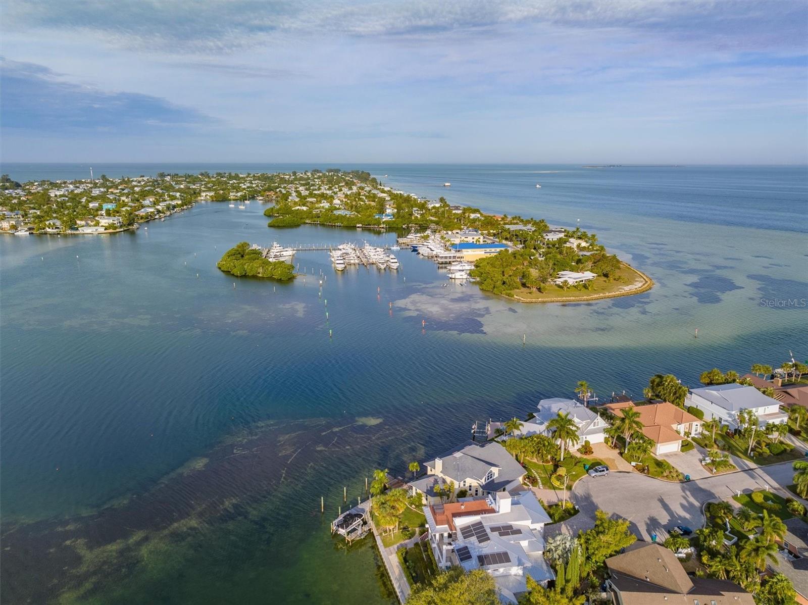 KEY ROYALE - Residential