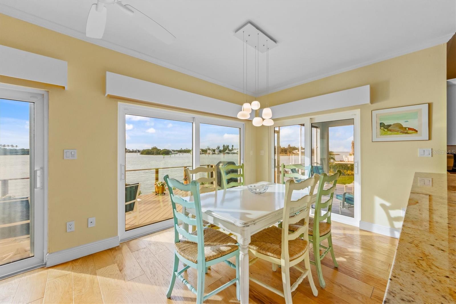 KEY ROYALE - Residential