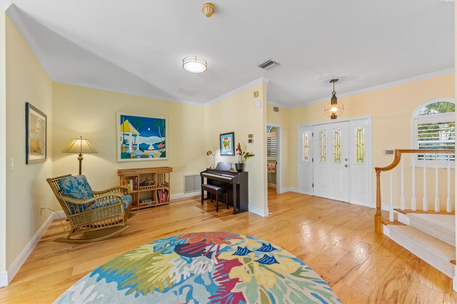 KEY ROYALE - Residential