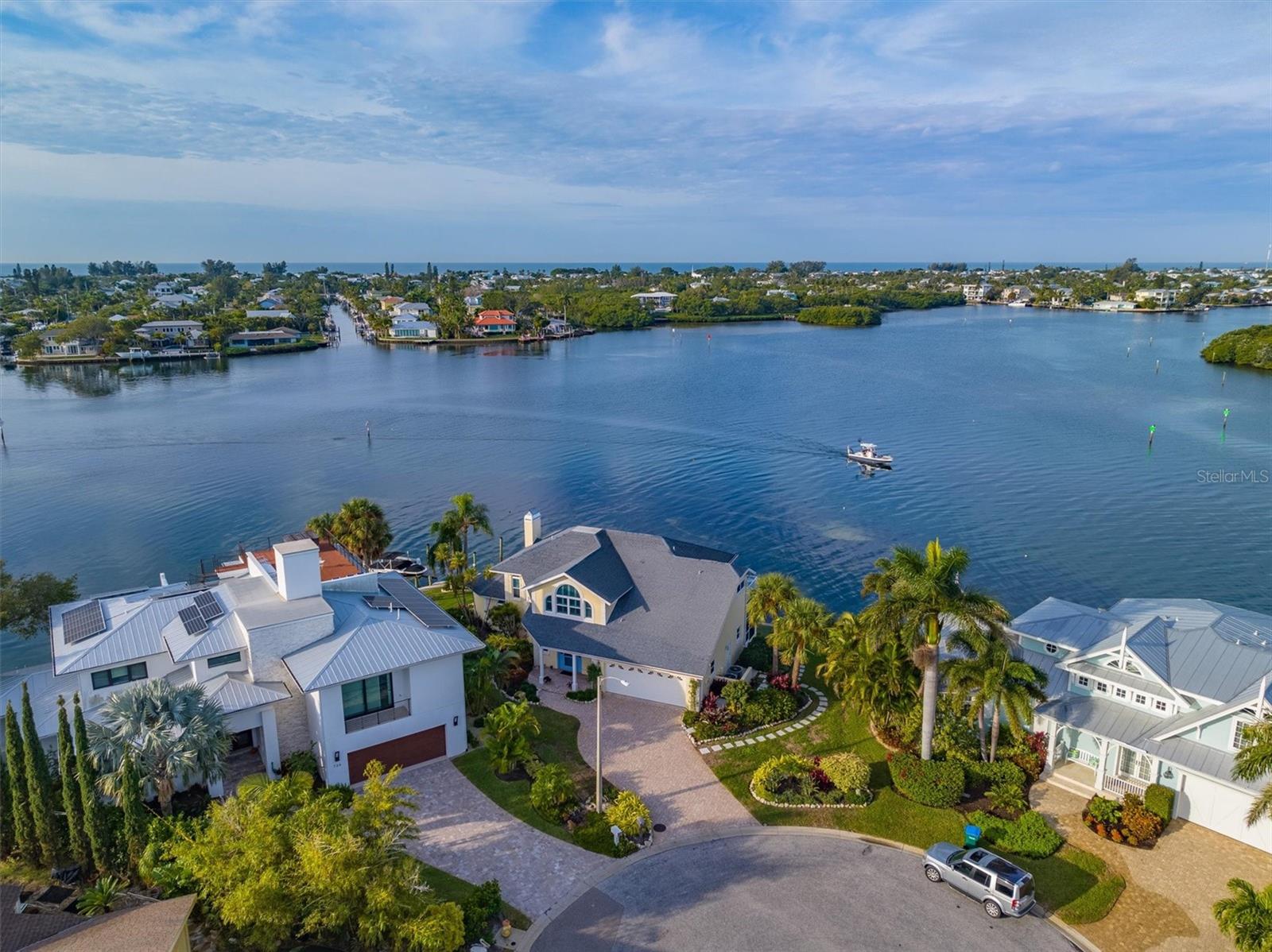 KEY ROYALE - Residential