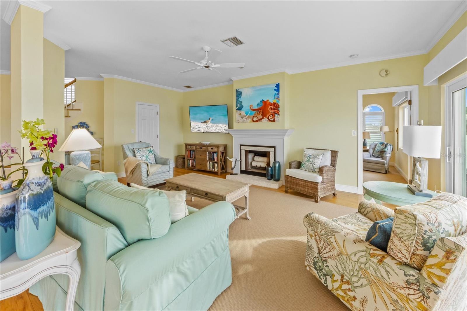 KEY ROYALE - Residential