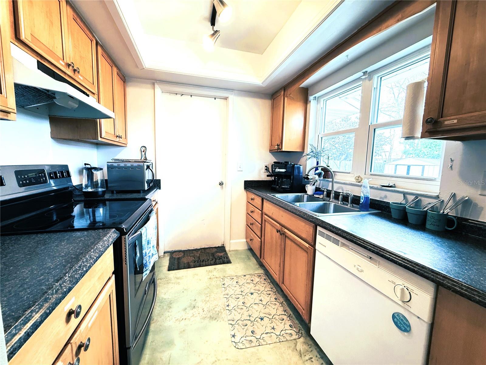 OCOEE HILLS - Residential