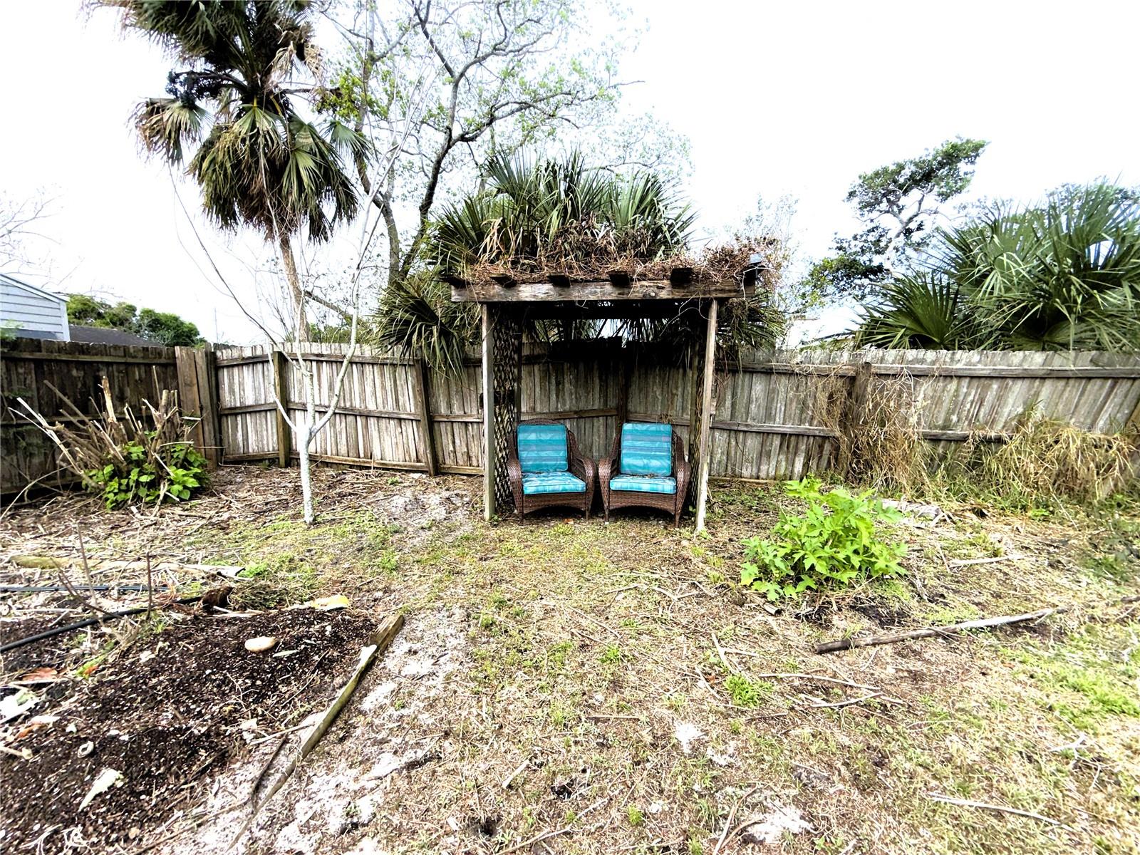 OCOEE HILLS - Residential