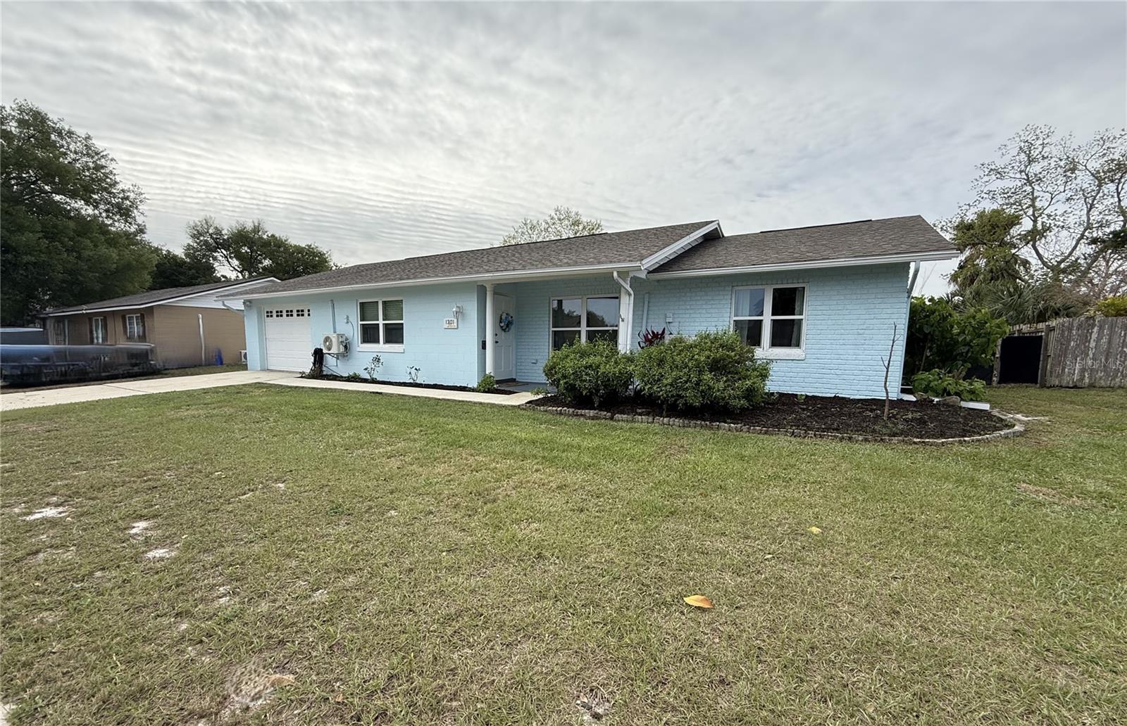 OCOEE HILLS - Residential