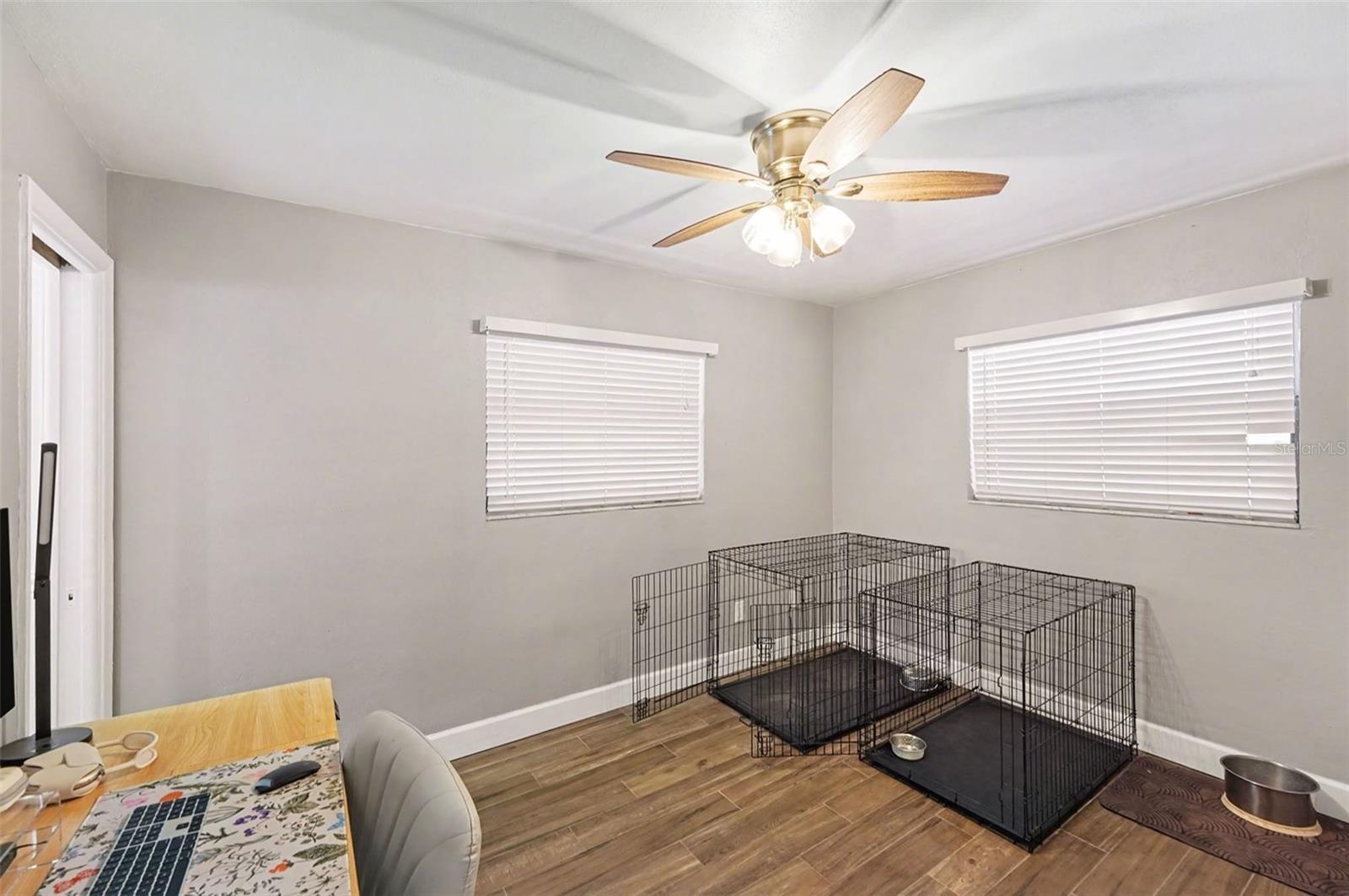 PINELLAS FARMS - Residential Lease