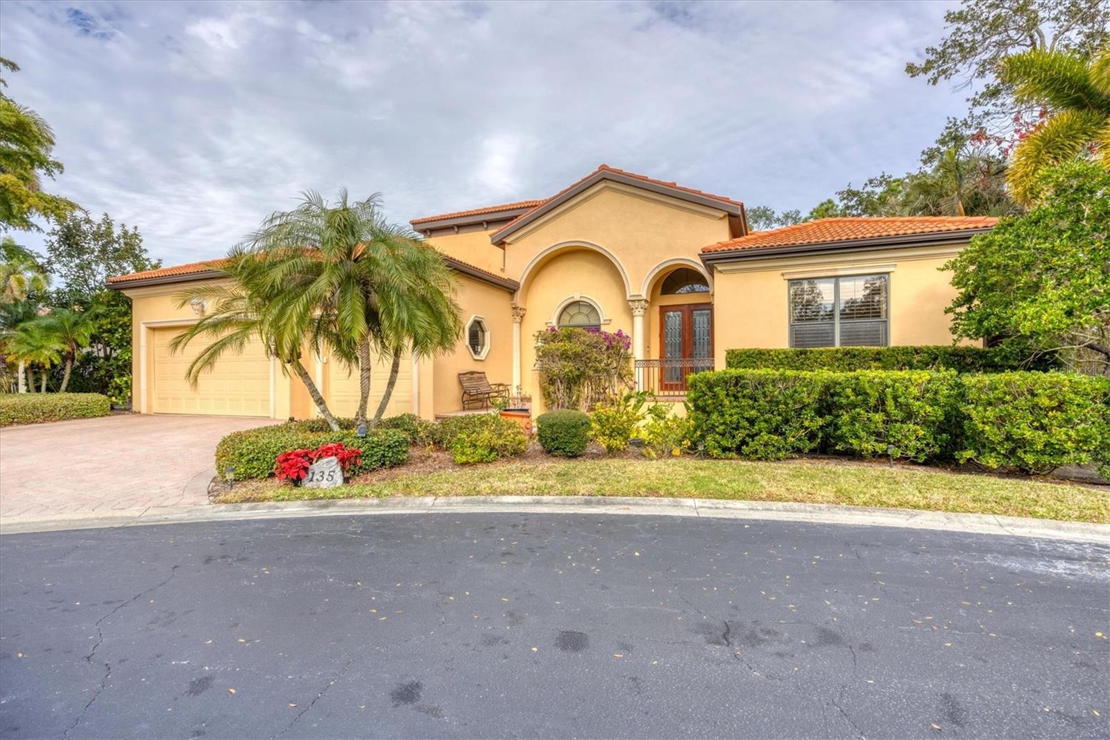 135 N CREEK LANE
